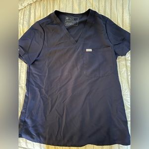 FIGS scrub set